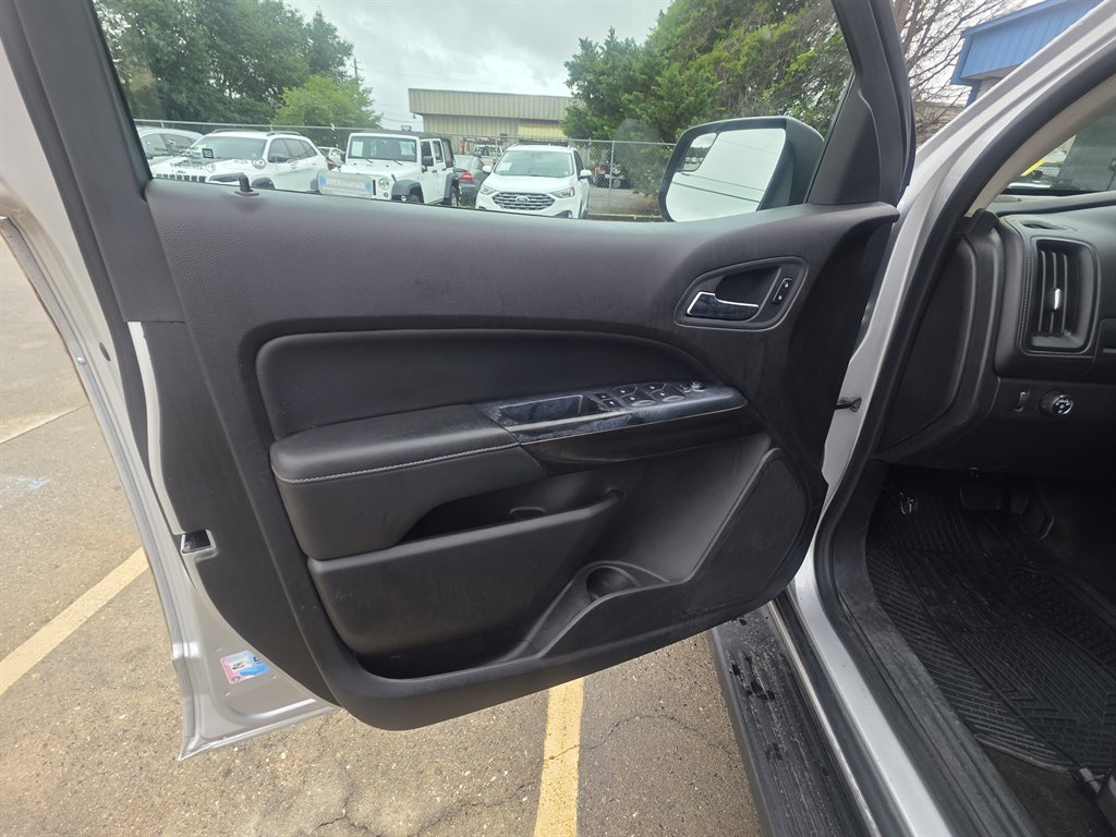 2016 GMC Canyon - $15,600