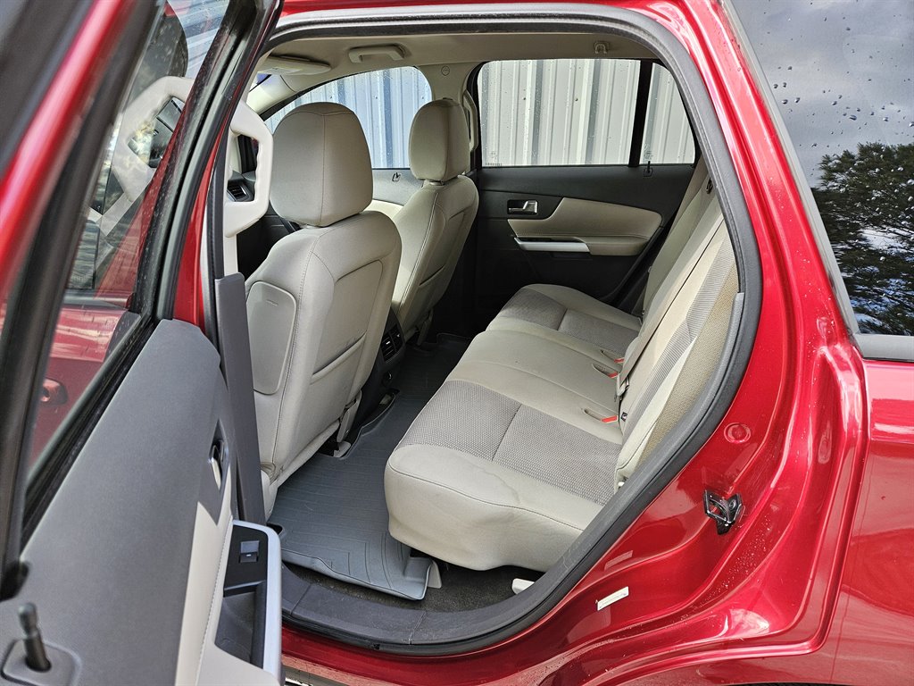2013 Ford Edge SEL photo