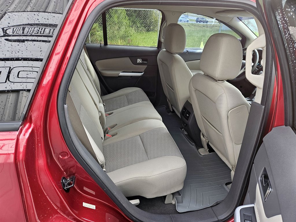 2013 Ford Edge SEL photo