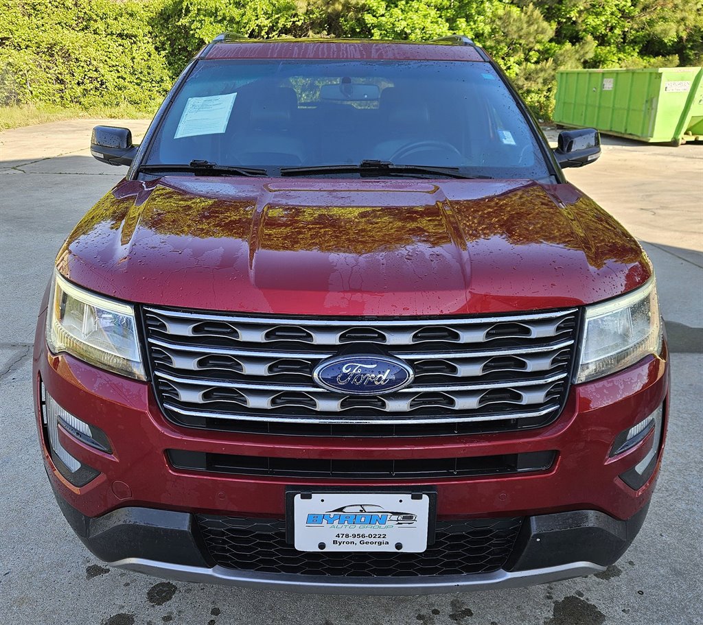 2016 Ford Explorer XLT photo