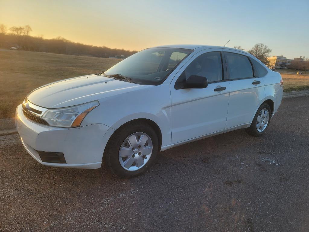 2009 Ford Focus S photo