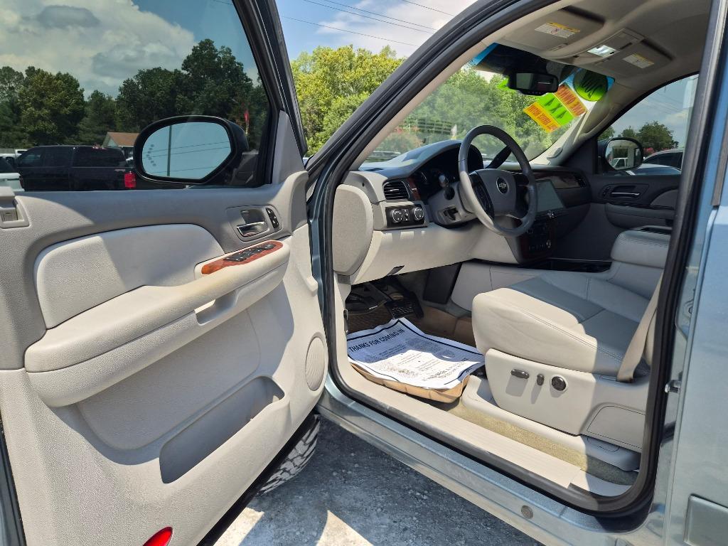 2007 Chevrolet Silverado - $15,900