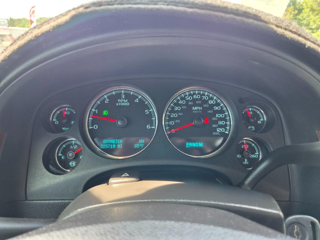 2011 Chevrolet Silverado 1500 - $10,900
