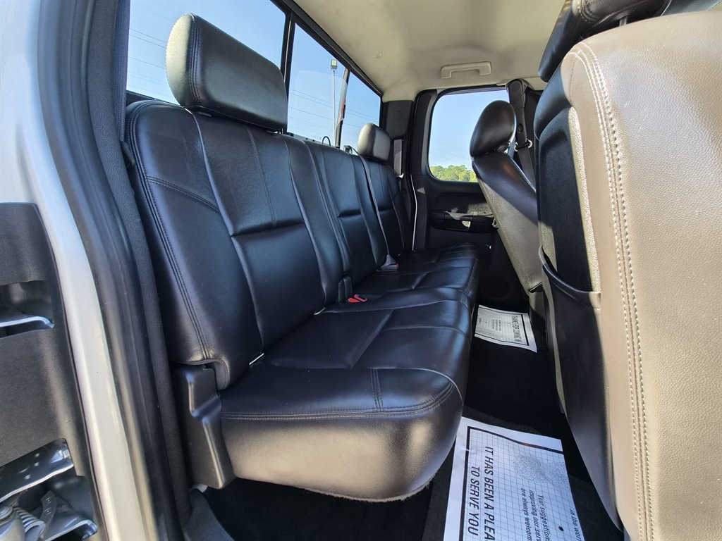 2011 Chevrolet Silverado - $14,900