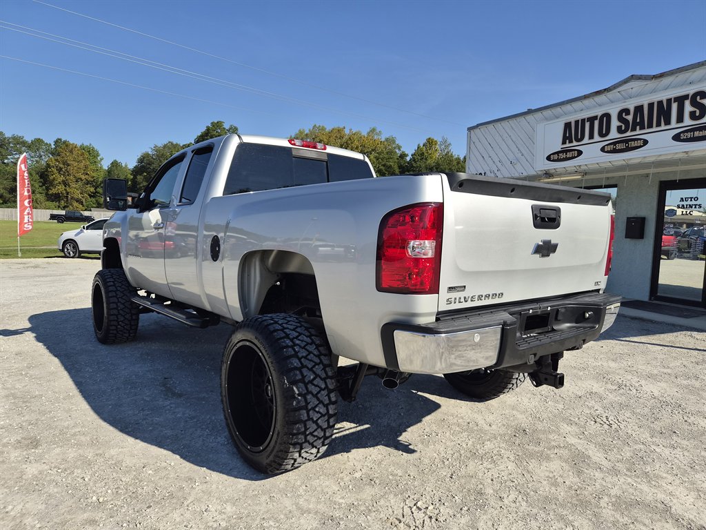 2011 Chevrolet Silverado - $14,900