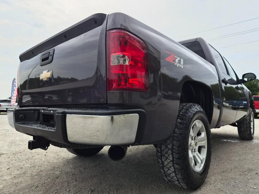 2011 Chevrolet Silverado 1500 - $11,900