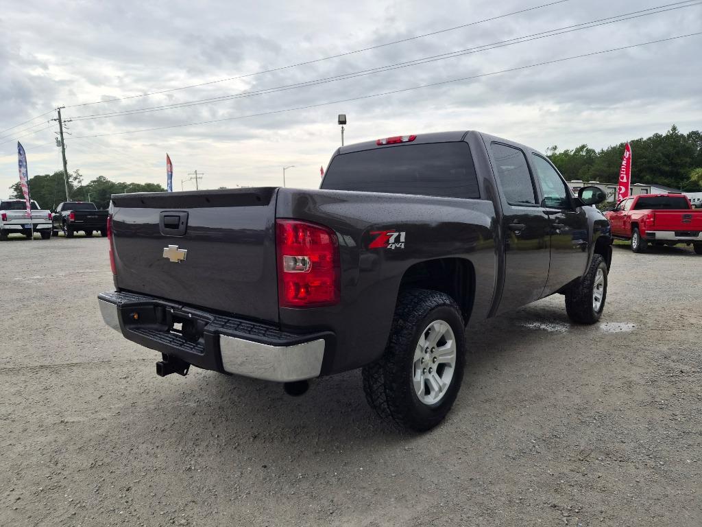 2011 Chevrolet Silverado 1500 - $11,900