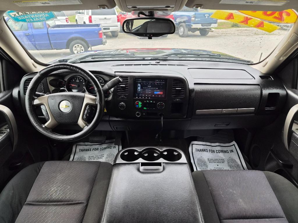 2011 Chevrolet Silverado 1500 - $11,900