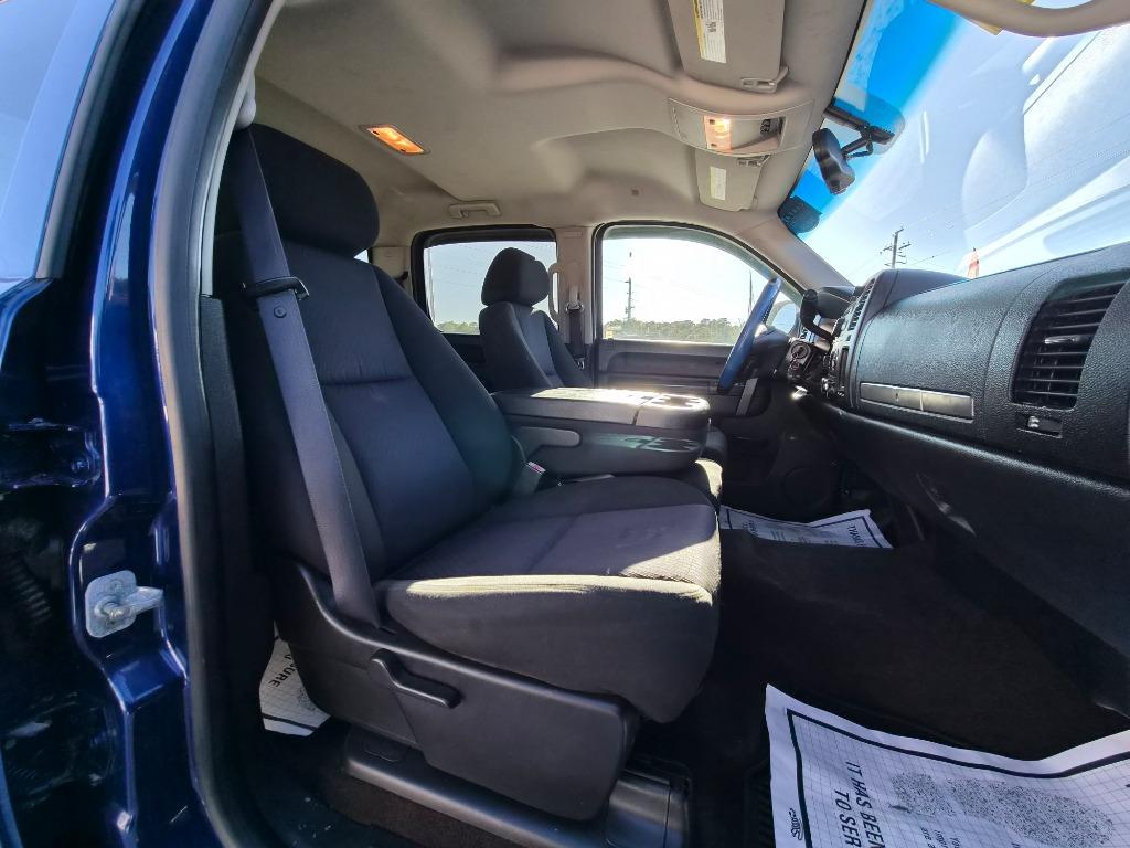 2012 Chevrolet Silverado - $11,900