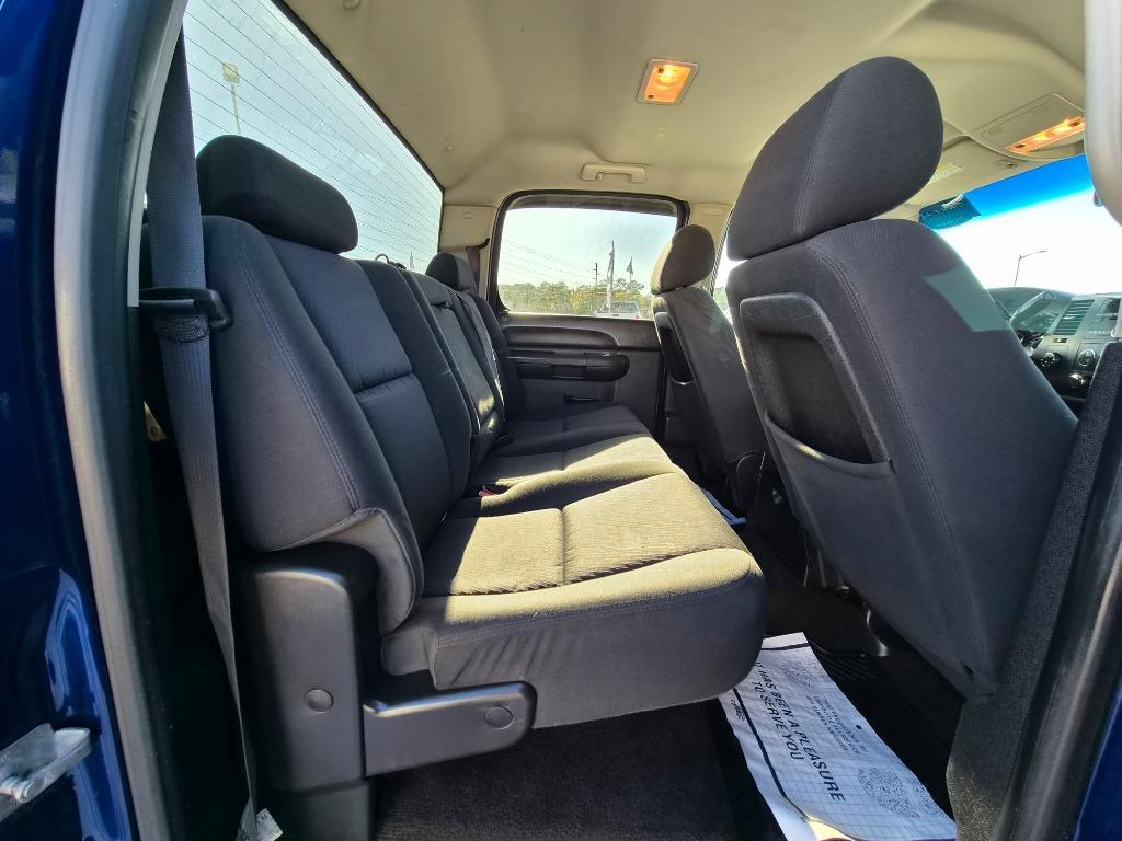 2012 Chevrolet Silverado - $11,900