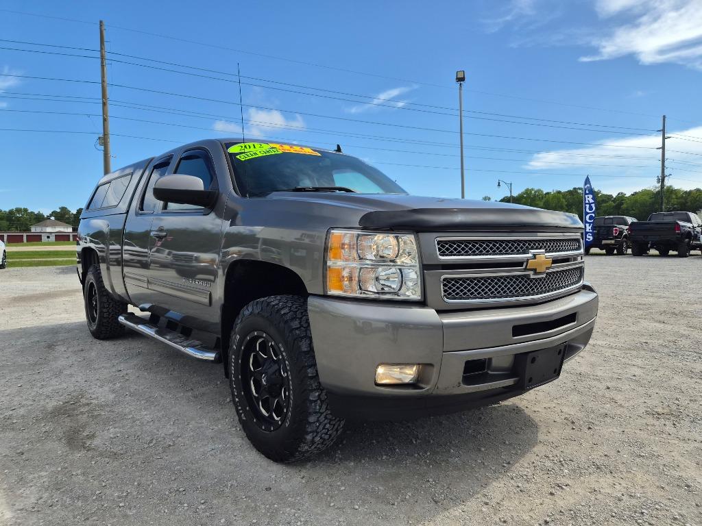 2012 Chevrolet Silverado - $21,900