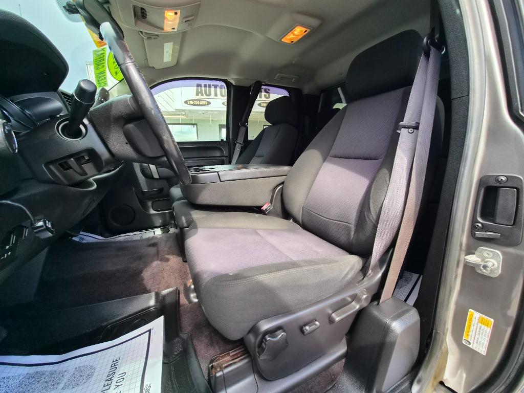 2012 Chevrolet Silverado - $21,900