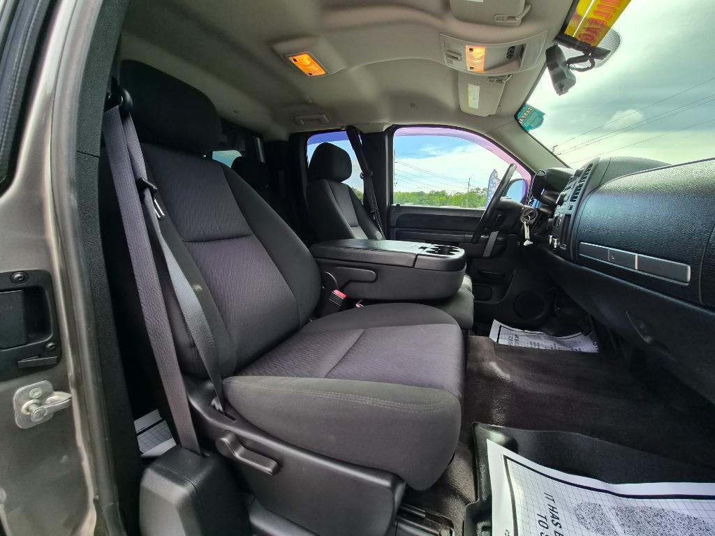 2012 Chevrolet Silverado - $21,900
