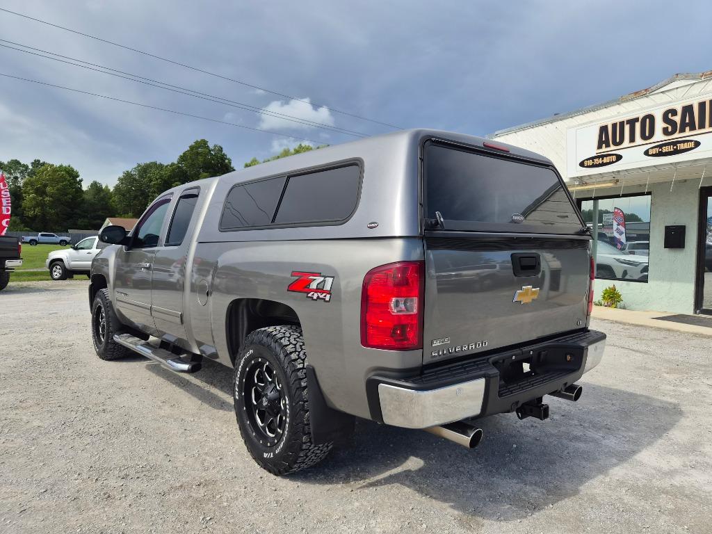 2012 Chevrolet Silverado - $21,900