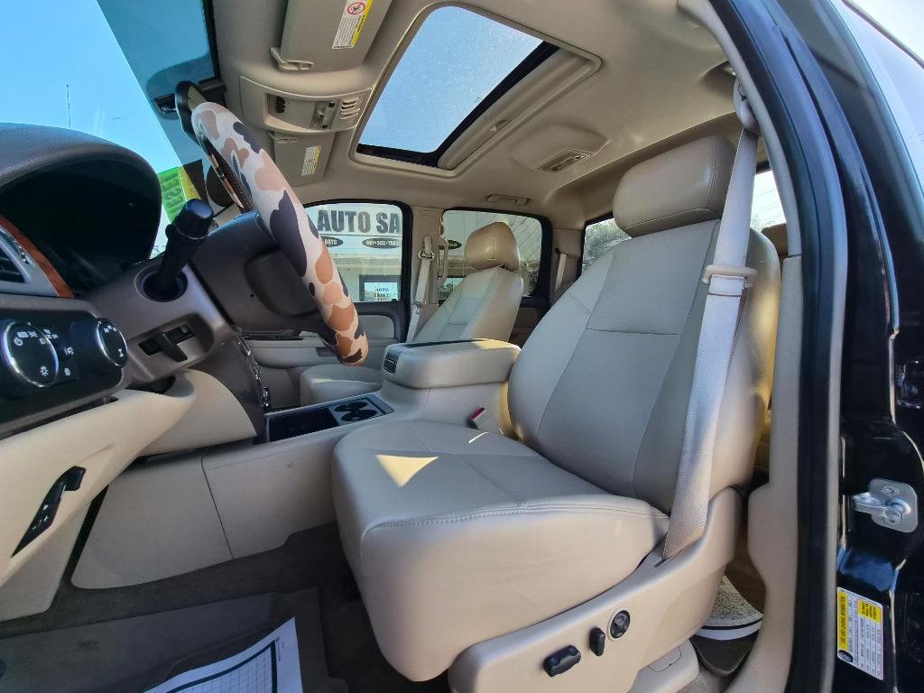 2014 Chevrolet Silverado - $20,725