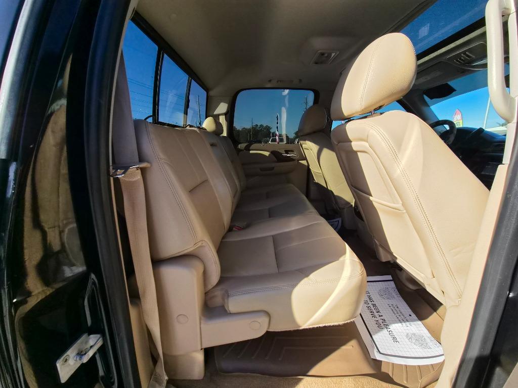 2014 Chevrolet Silverado - $20,725