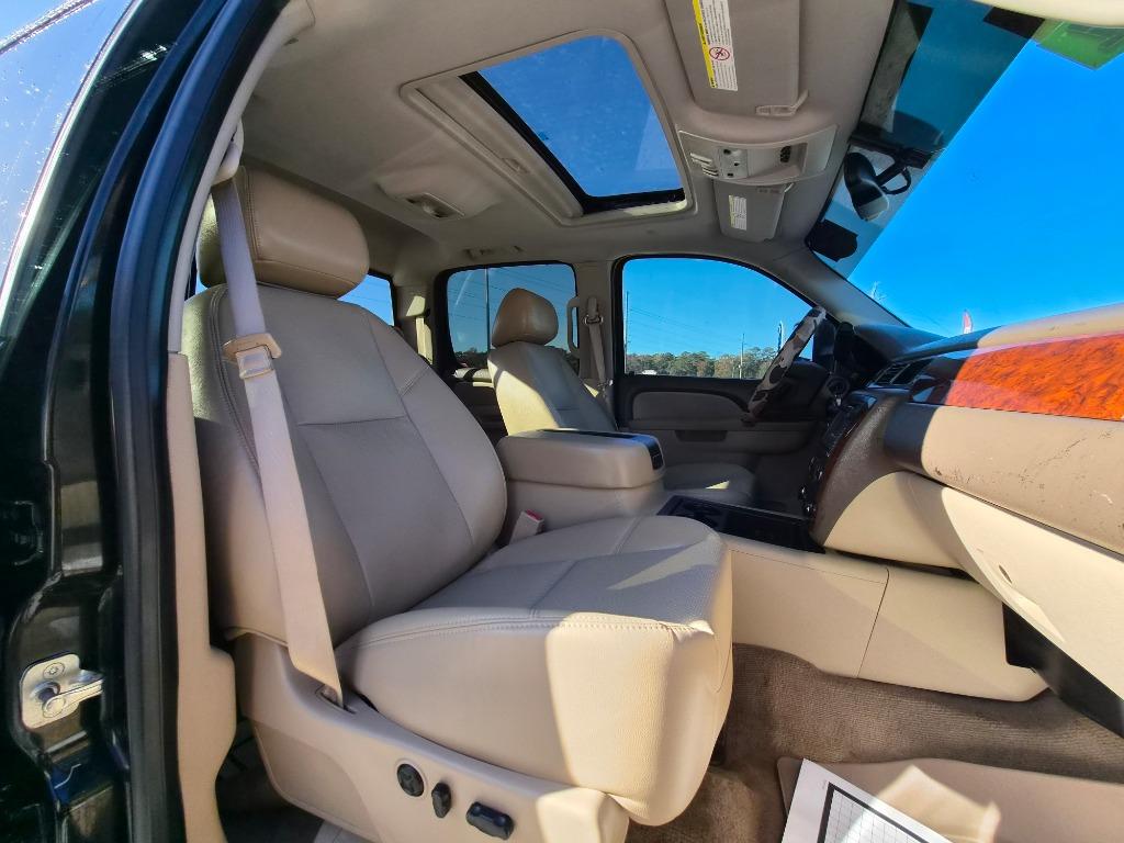 2014 Chevrolet Silverado - $20,725