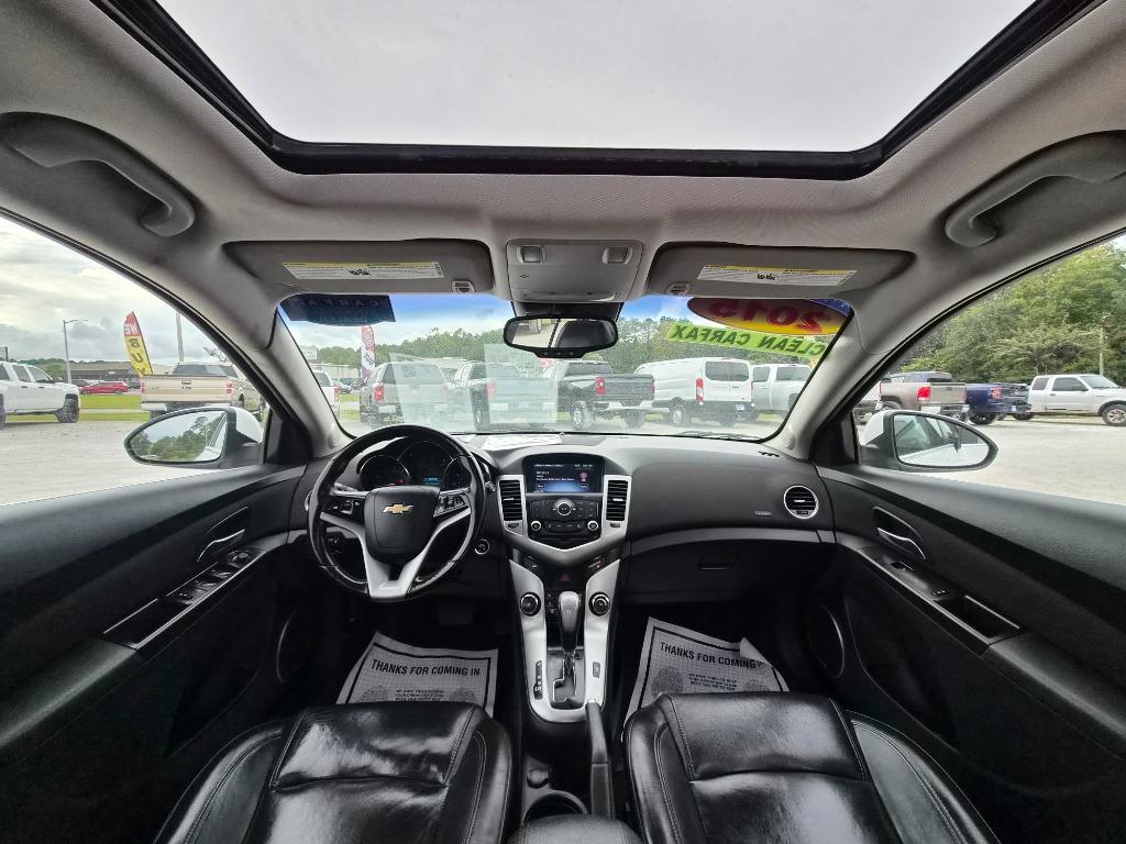 2015 Chevrolet Cruze - $8,900