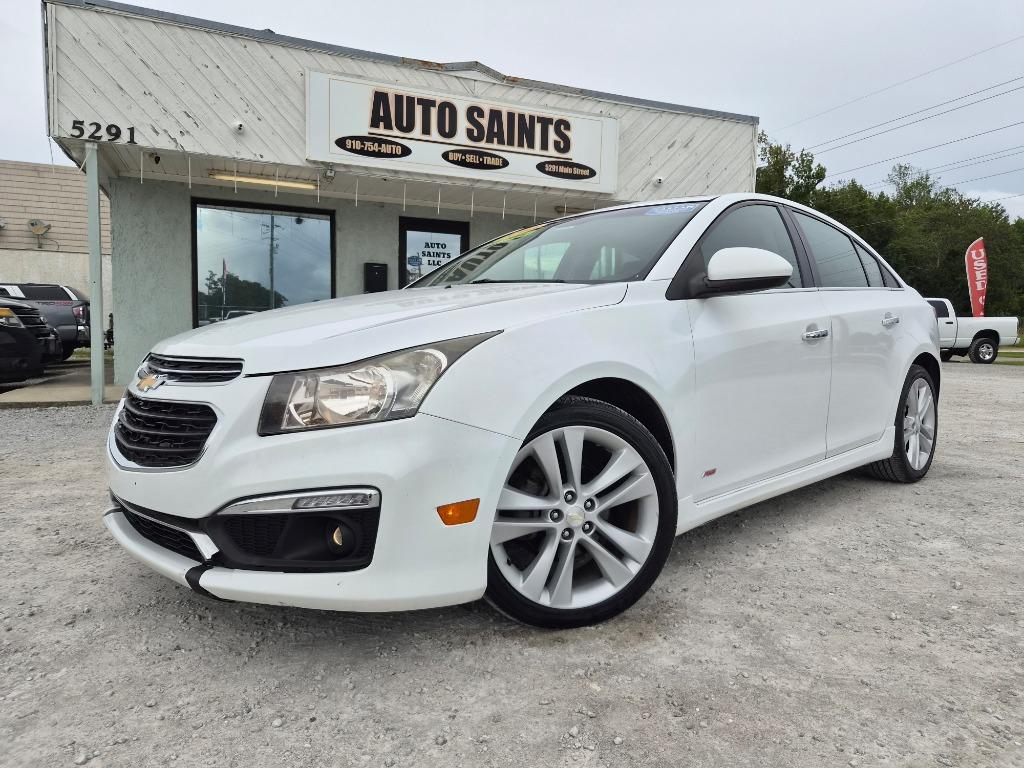 2015 Chevrolet Cruze - $8,900