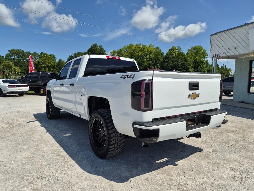2019 Chevrolet Silverado Ld - $20,725
