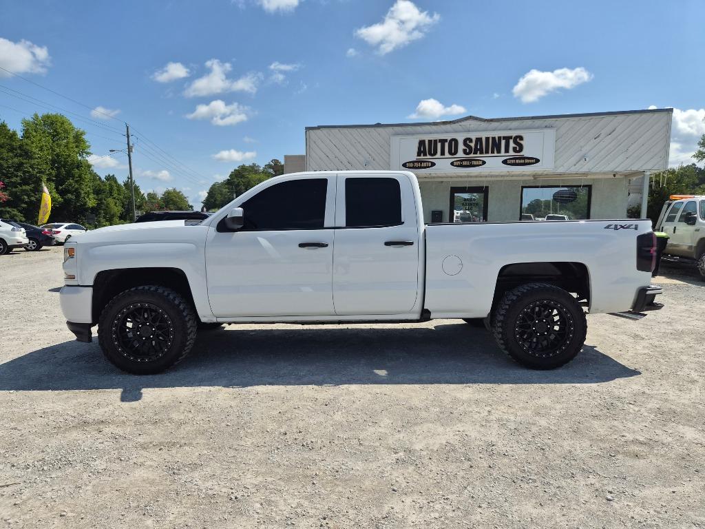 2019 Chevrolet Silverado Ld - $20,725