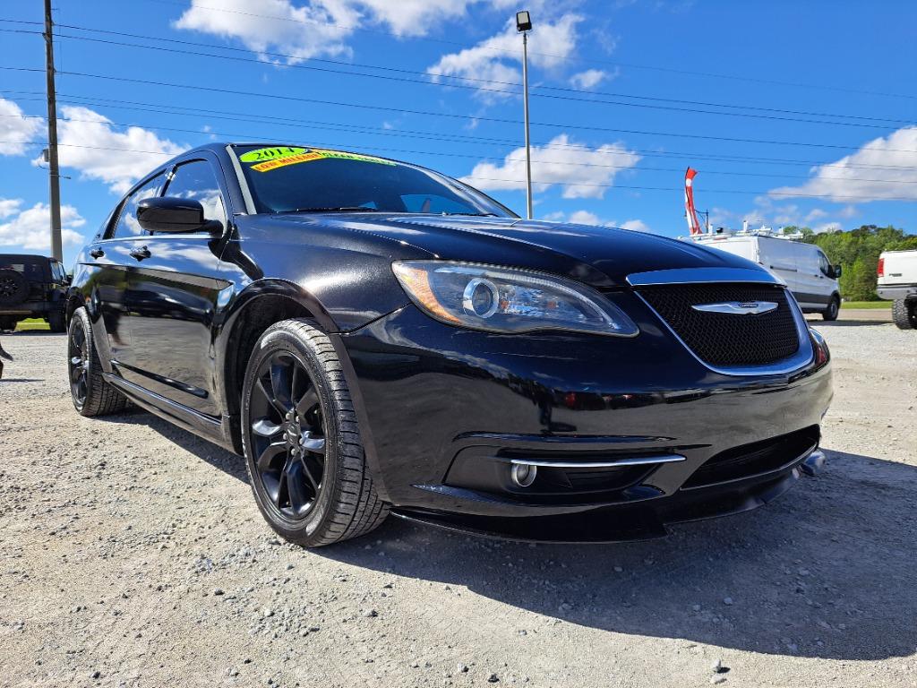 2014 Chrysler 200 Limited photo