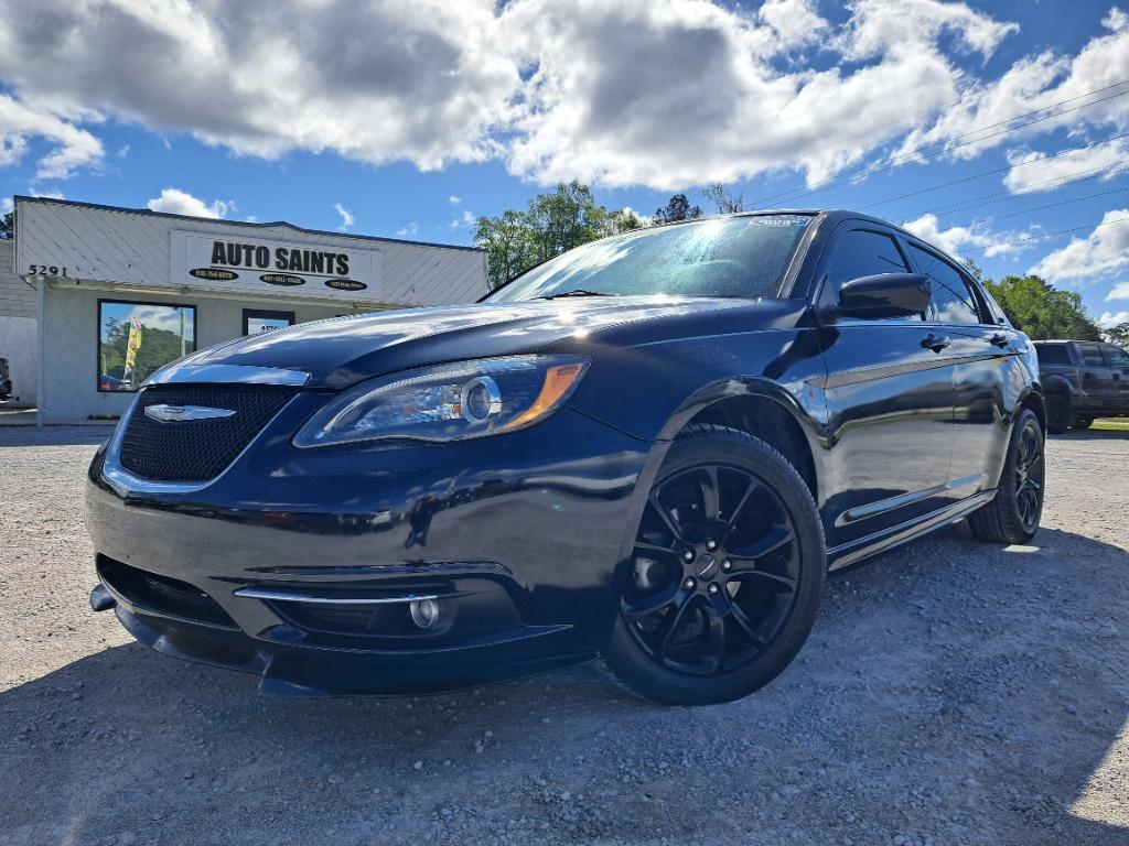 2014 Chrysler 200 Limited photo