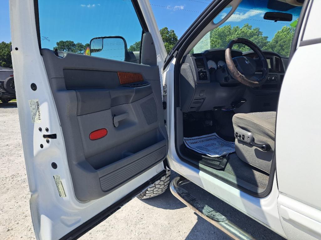 2006 Dodge Ram - $21,900