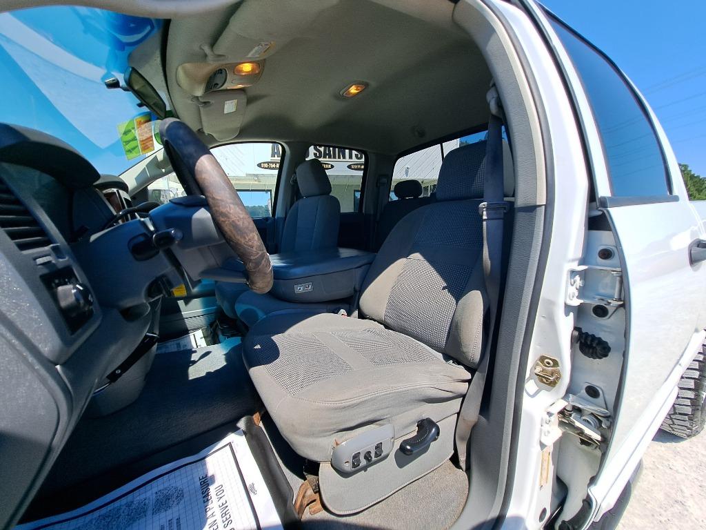 2006 Dodge Ram - $21,900