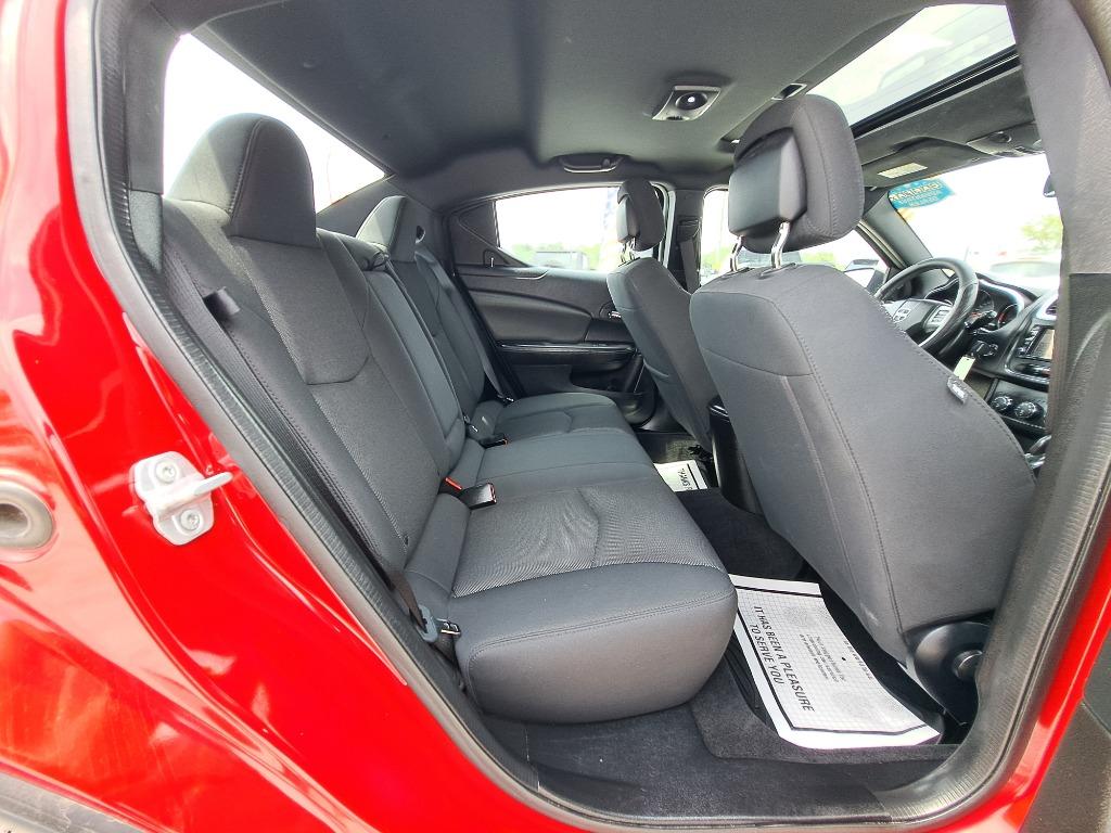 2013 Dodge Avenger SXT photo