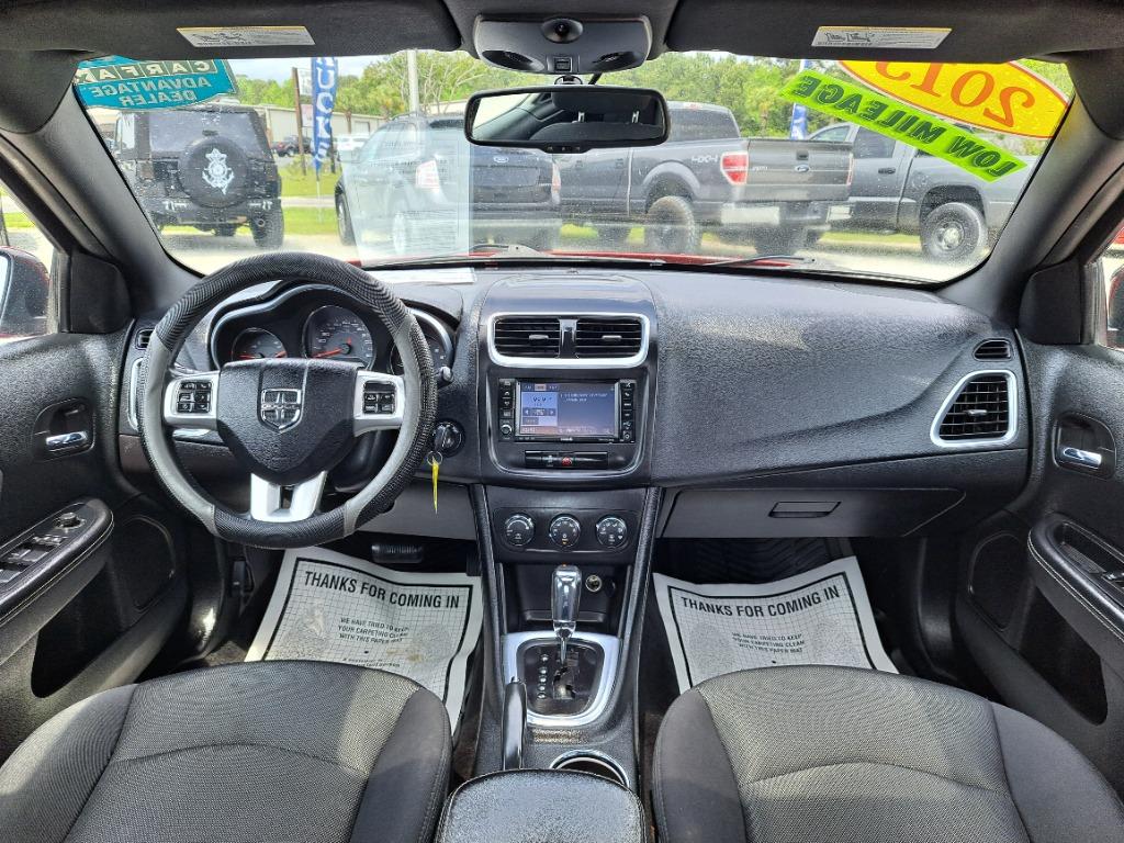 2013 Dodge Avenger SXT photo