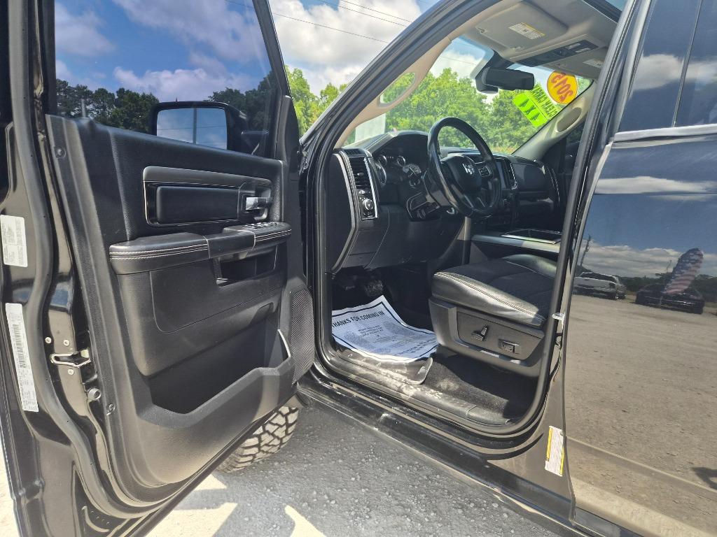 2015 Ram 1500 - $21,725