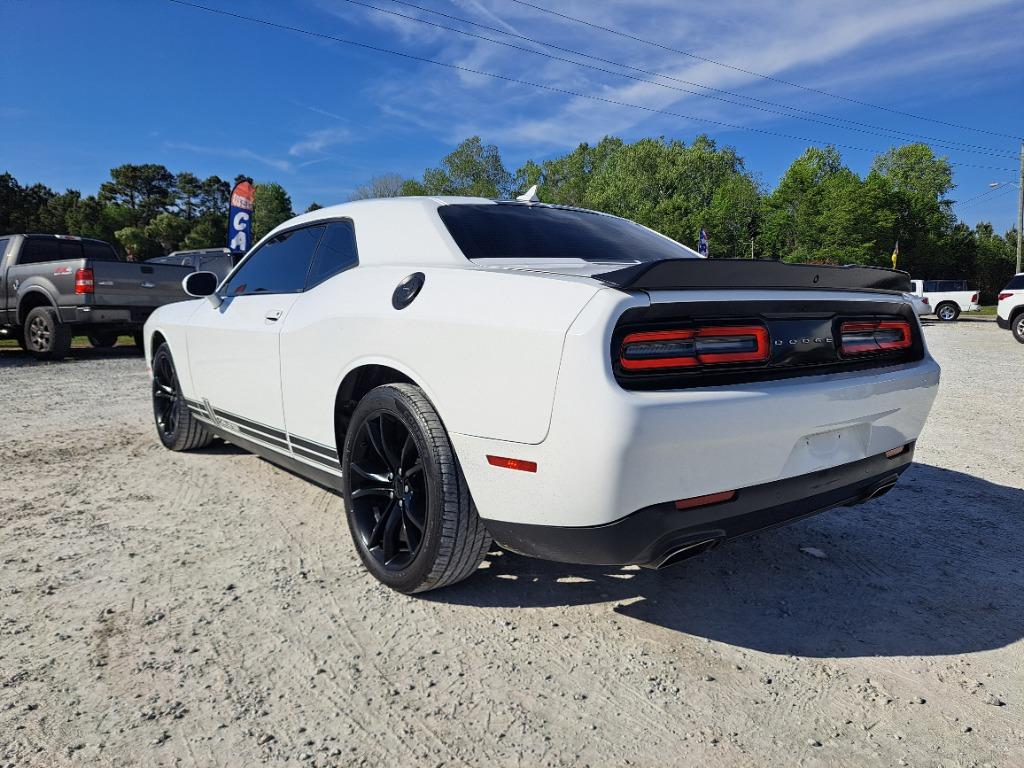 2016 Dodge Challenger - $11,498