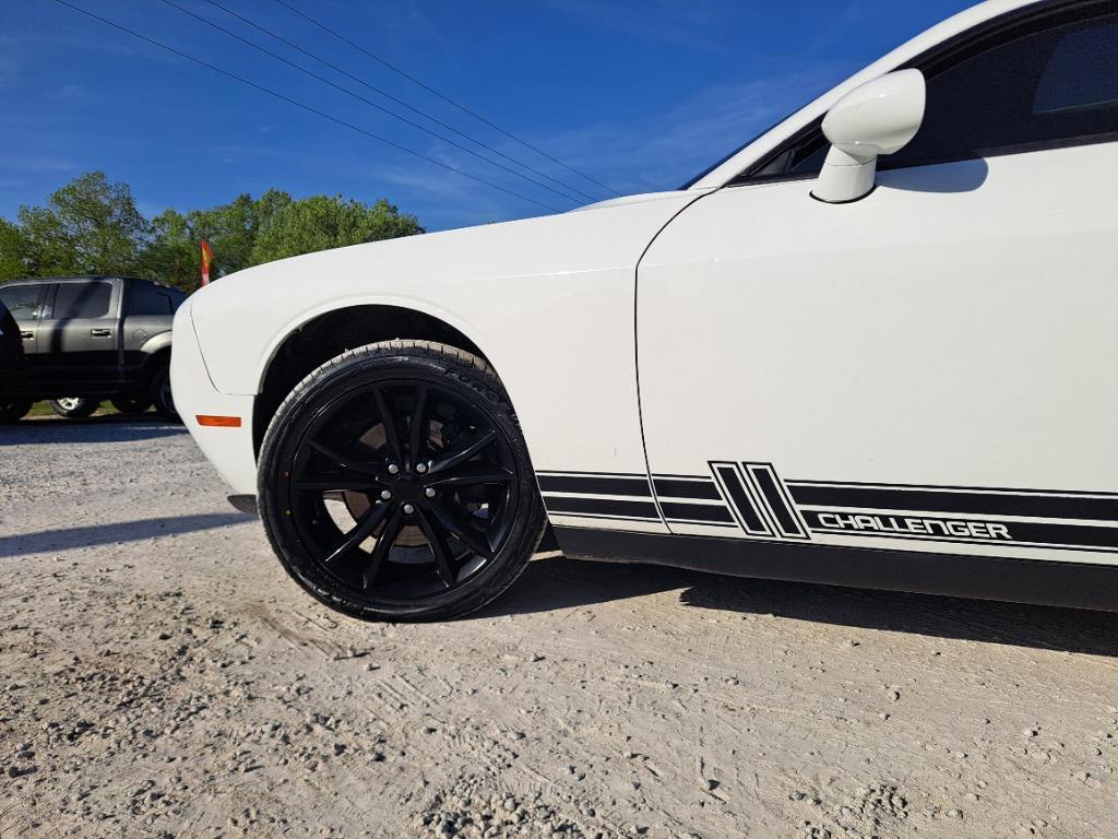 2016 Dodge Challenger - $11,498