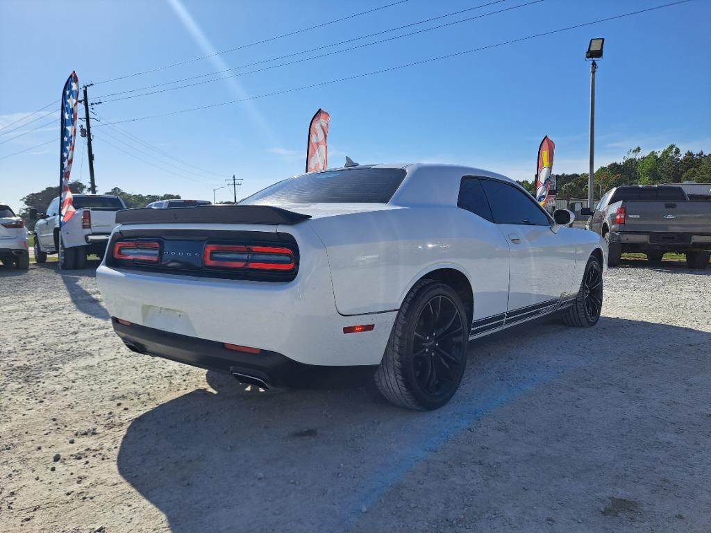 2016 Dodge Challenger - $11,498
