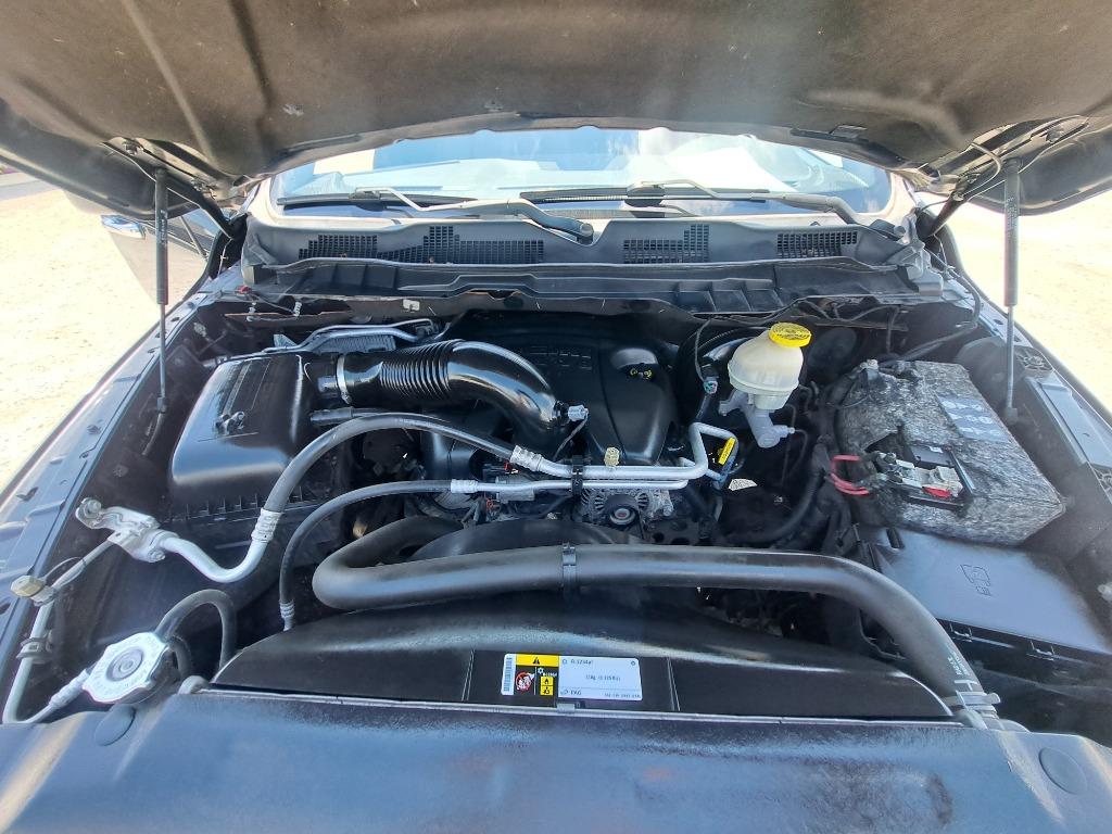 2017 RAM 1500 SLT photo