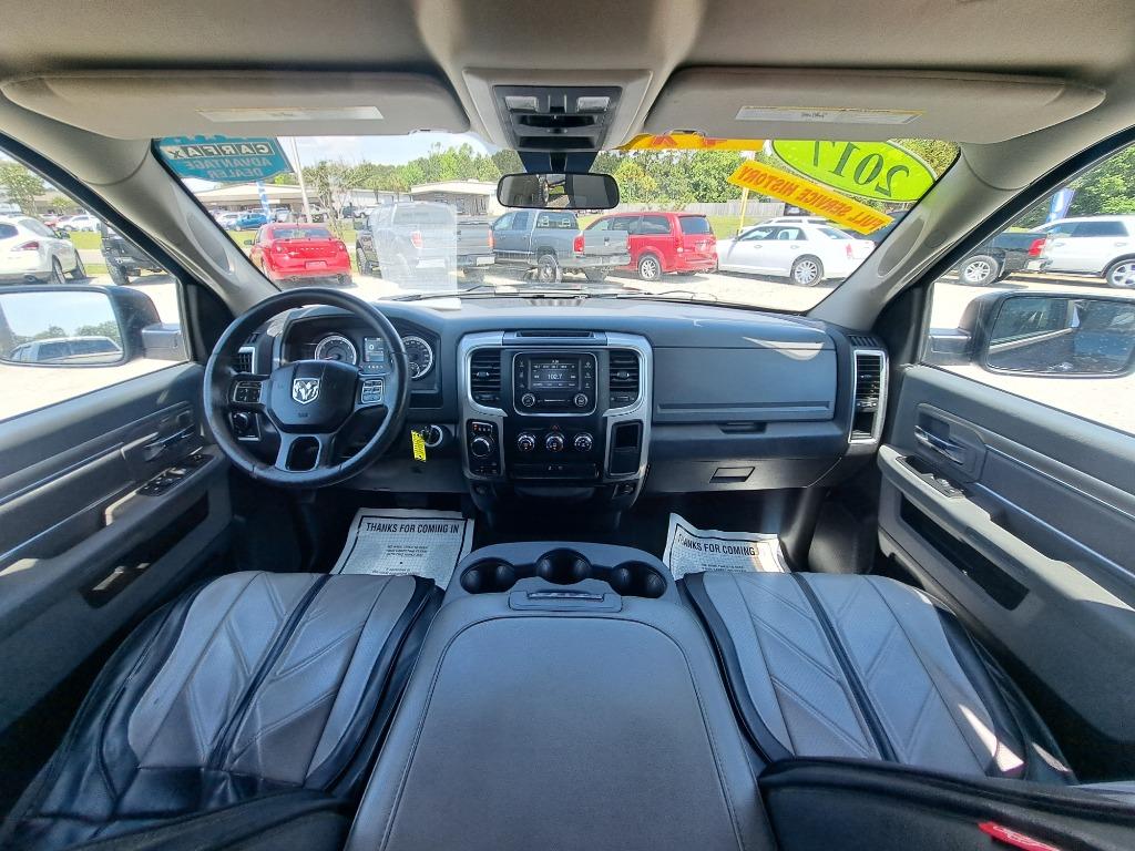 2017 RAM 1500 SLT photo