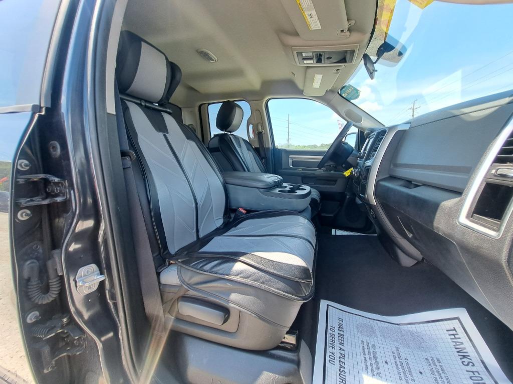 2017 RAM 1500 SLT photo