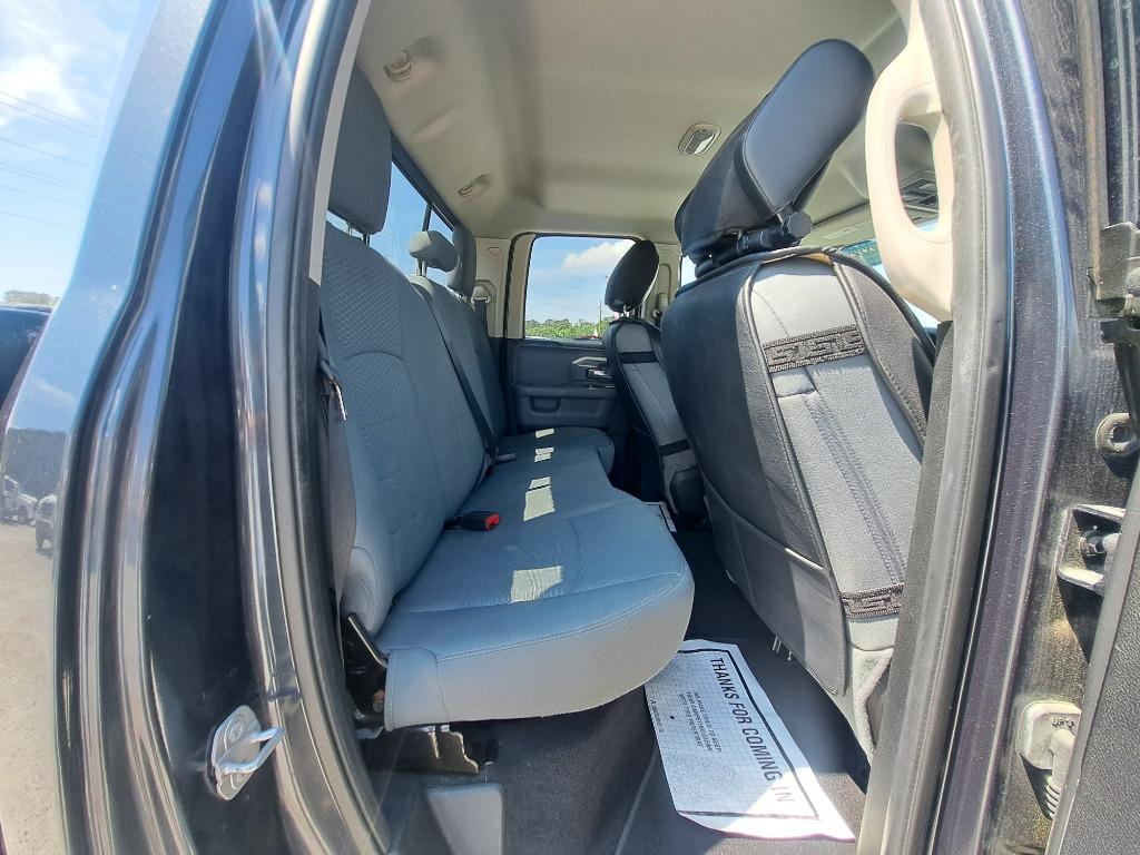 2017 RAM 1500 SLT photo