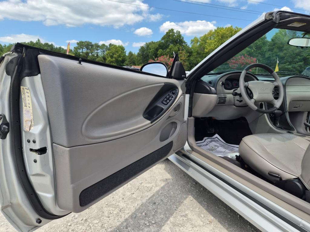 2002 Ford Mustang - $7,995