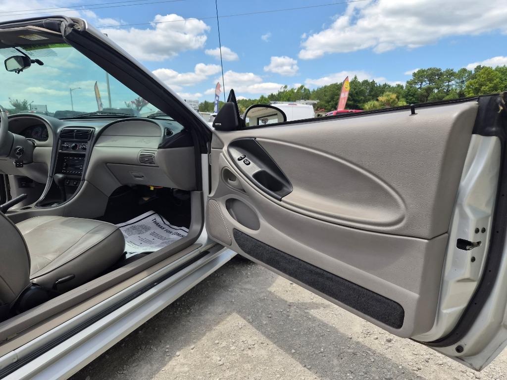2002 Ford Mustang - $7,995
