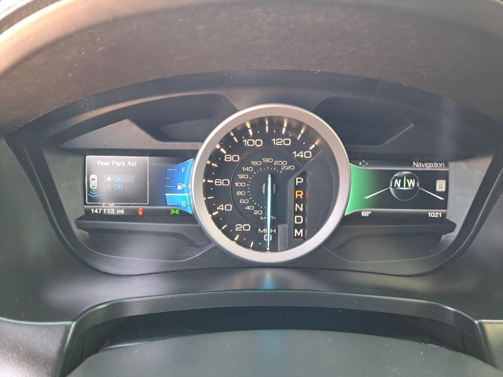2015 Ford Explorer XLT photo