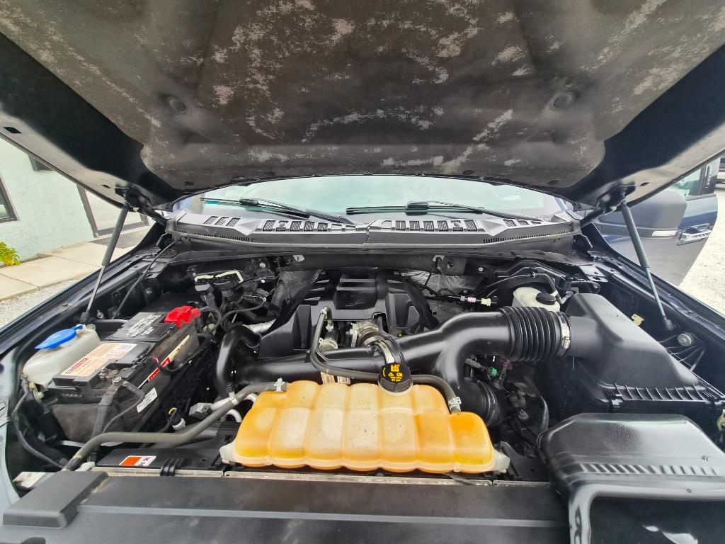 2015 Ford F150 - $16,495