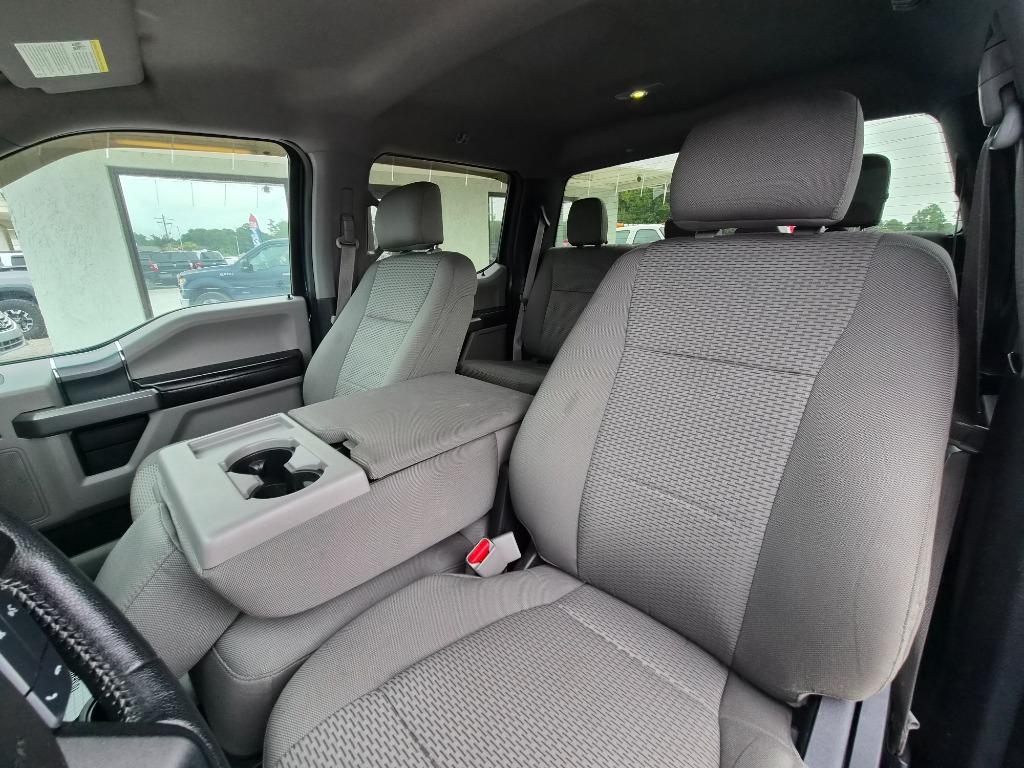 2015 Ford F150 - $16,495