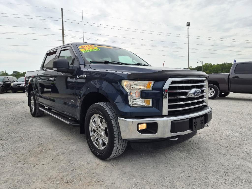 2015 Ford F150 - $16,495