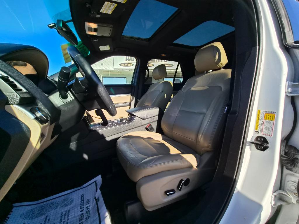 2017 Ford Explorer - $12,900