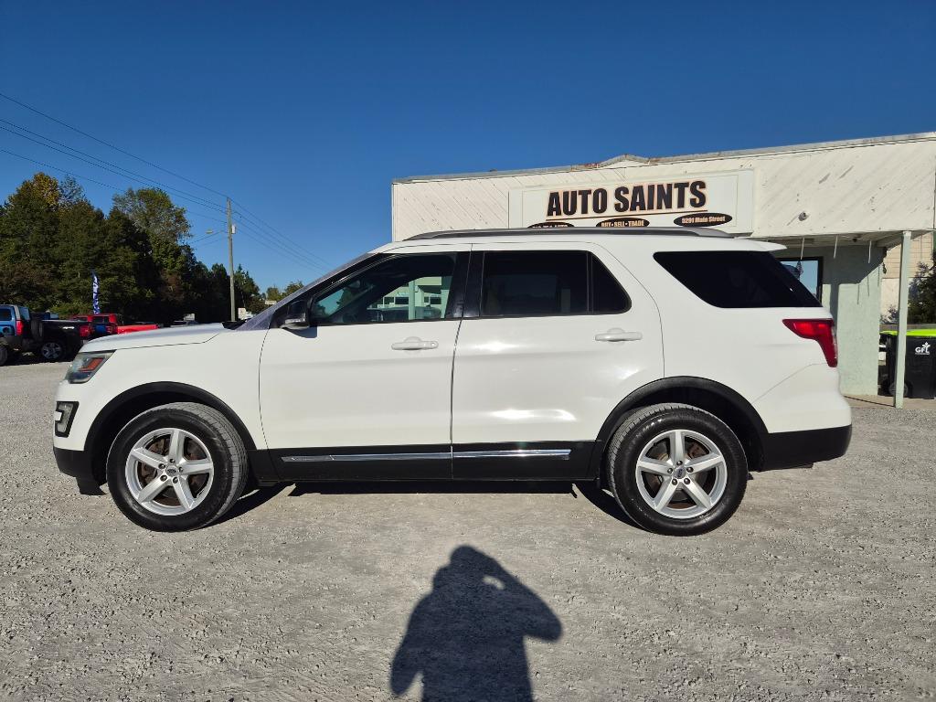 2017 Ford Explorer - $12,900