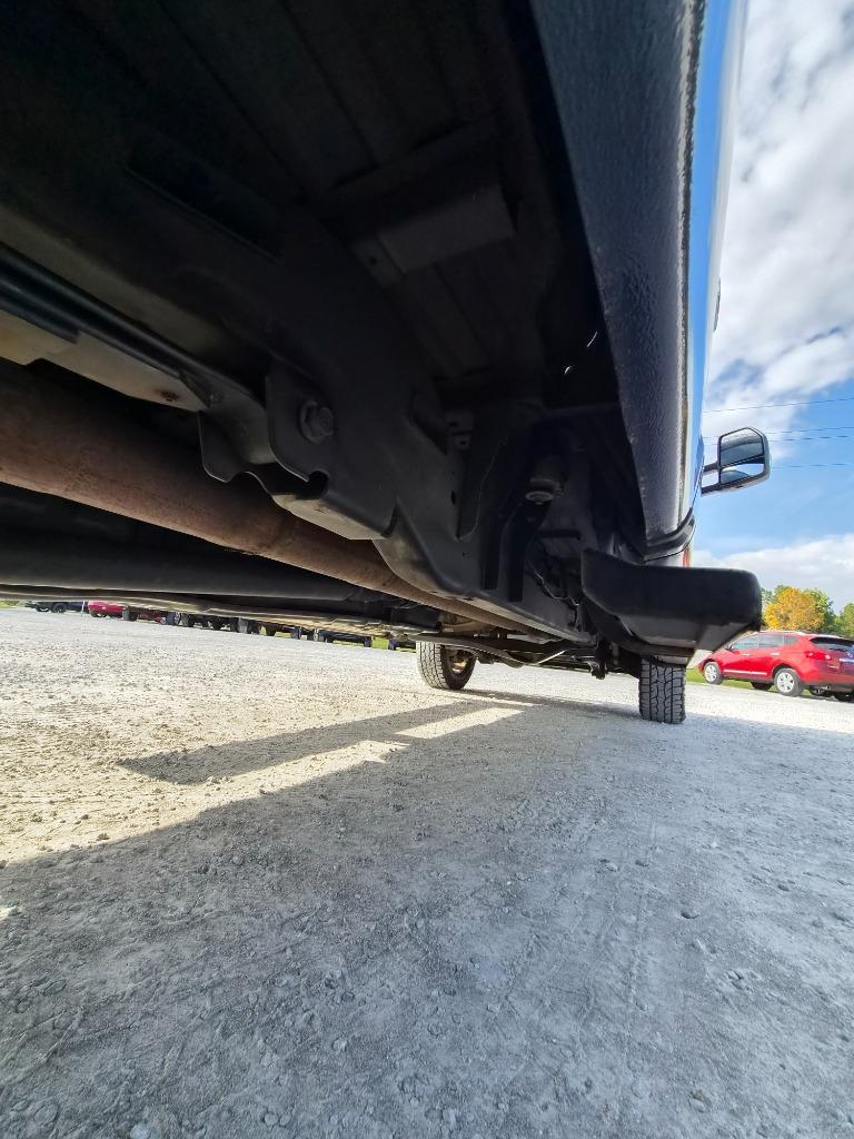2017 Ford F-350 - $28,900