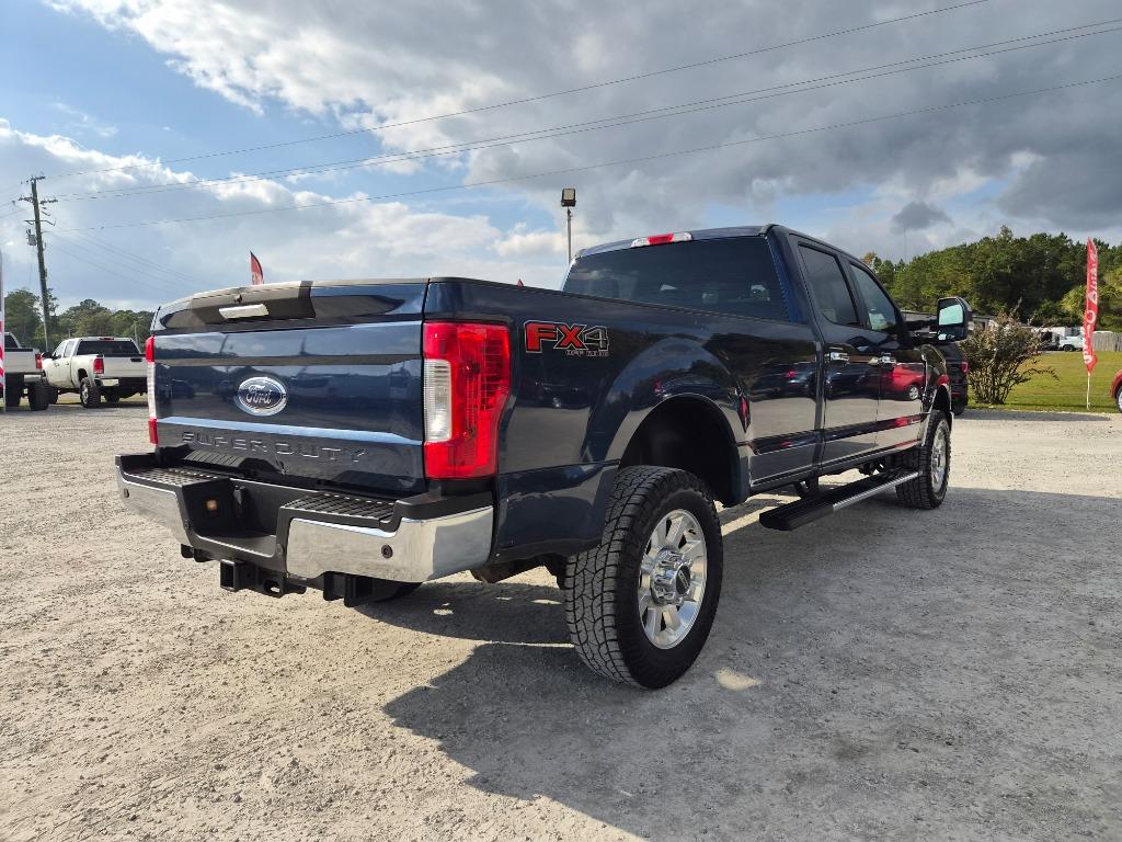 2017 Ford F-350 - $28,900