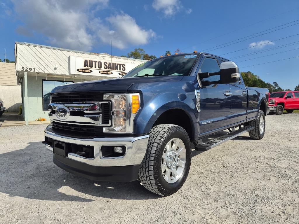 2017 Ford F-350 - $28,900